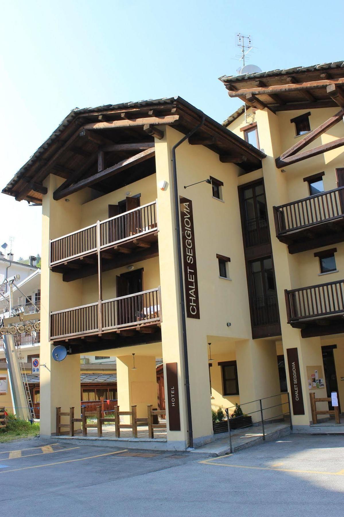 Chalet Seggiovia Pontechianale Exteriör bild
